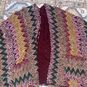 Multi colored patterned yarn shawl